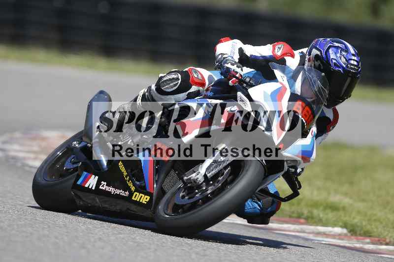 /43 08.08.2025 Discover the Bike ADR/Race 3 rot/666